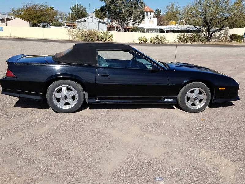 Illustration for article titled At $6,000, Might This 1992 Chevy Camaro Z28 Put You Back In Black?